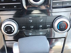 2012款 1.5T 自动 豪华型