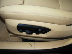 2013款 740Li 3.0T 豪华型