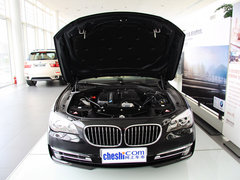 2013款 740Li 3.0T 豪华型