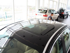 2013款 740Li 3.0T 豪华型