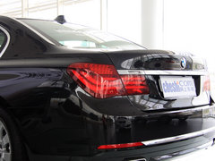 2013款 740Li 3.0T 豪华型