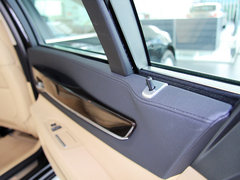 2013款 740Li 3.0T 豪华型