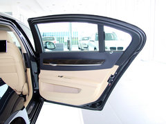 2013款 740Li 3.0T 豪华型