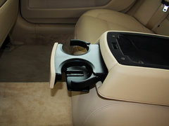 2013款 740Li 3.0T 豪华型