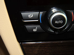 2013款 740Li 3.0T 豪华型