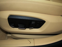 2013款 740Li 3.0T 豪华型