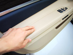 2013款 740Li 3.0T 豪华型