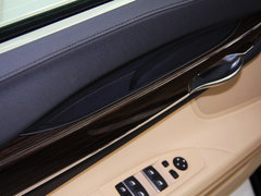 2013款 740Li 3.0T 豪华型