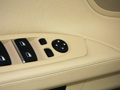 2013款 740Li 3.0T 豪华型