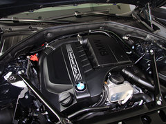 2013款 740Li 3.0T 豪华型