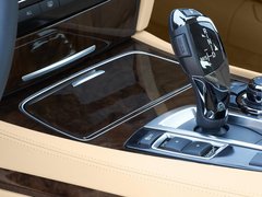 2013款 730Li 3.0L 领先型