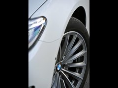 2013款 730Li 3.0L 领先型