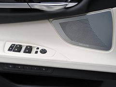 2013款 730Li 3.0L 领先型