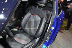 2013款 1.6T AT COOPER S ALL4版 4座