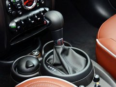 2013款 1.6T AT COOPER S ALL4版 4座