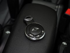 2013款 1.6T AT COOPER S ALL4版 4座