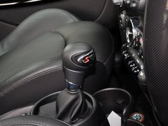 2013款 1.6T AT COOPER S ALL4版 4座