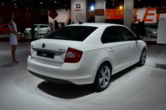 2013款 1.6L 自动 优选型