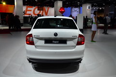 2013款 1.6L 自动 优选型