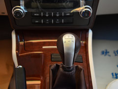 2012 1.8T 手动 汽油 两驱爱国版 5座