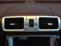 2012 1.8T 手动 汽油 两驱爱国版 5座