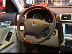 2012 1.8T 手动 汽油 两驱爱国版 5座