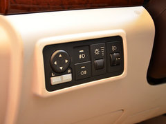 2012 1.8T 手动 汽油 两驱爱国版 5座
