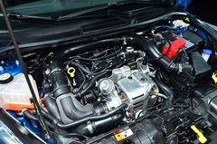 2013款 1.6T 手动 三门两厢版 ST
