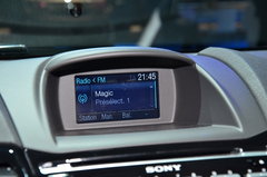 2013款 1.6T 手动 三门两厢版 ST