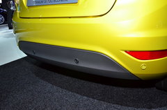 2013款 1.6T 手动 三门两厢版 ST