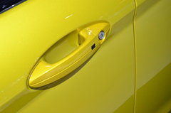 2013款 1.6T 手动 三门两厢版 ST