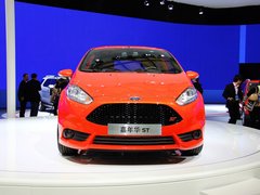 2013款 1.6T 手动 三门两厢版 ST