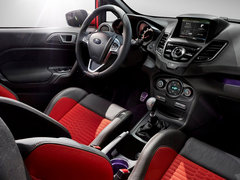 2013款 1.6T 手动 三门两厢版 ST
