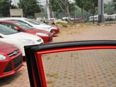 2013款 1.6T 手动 三门两厢版 ST