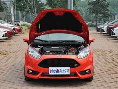 2013款 1.6T 手动 三门两厢版 ST