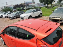 2013款 1.6T 手动 三门两厢版 ST