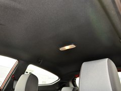 2013款 1.6T 手动 三门两厢版 ST