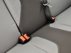 2013款 1.6T 手动 三门两厢版 ST