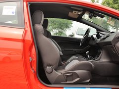 2013款 1.6T 手动 三门两厢版 ST