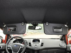 2013款 1.6T 手动 三门两厢版 ST