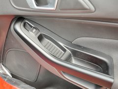 嘉年华(进口) 2013款 1.6T 手动 三门两厢版 ST