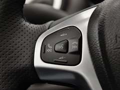 2013款 1.6T 手动 三门两厢版 ST