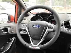 2013款 1.6T 手动 三门两厢版 ST