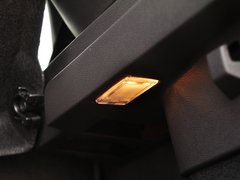 2013款 1.6T 手动 三门两厢版 ST