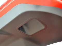 2013款 1.6T 手动 三门两厢版 ST