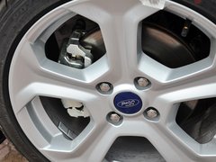 2013款 1.6T 手动 三门两厢版 ST