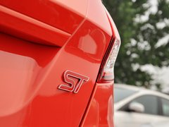 2013款 1.6T 手动 三门两厢版 ST