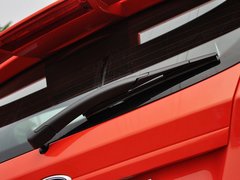 2013款 1.6T 手动 三门两厢版 ST
