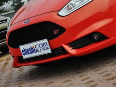 2013款 1.6T 手动 三门两厢版 ST