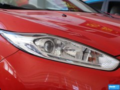 2013款 1.6T 手动 三门两厢版 ST